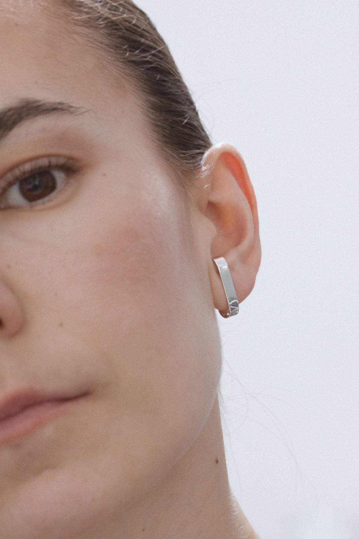RECTANGULAR LOBE CUFF