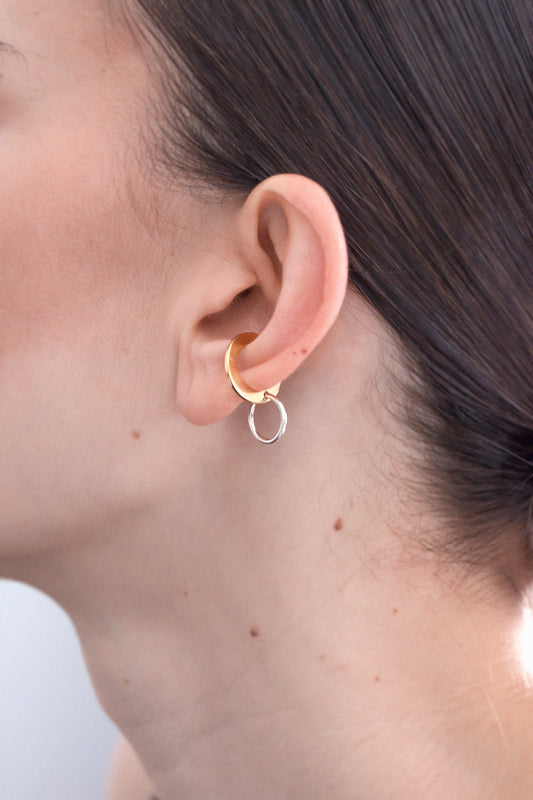 DISC LOOP EAR CUFF