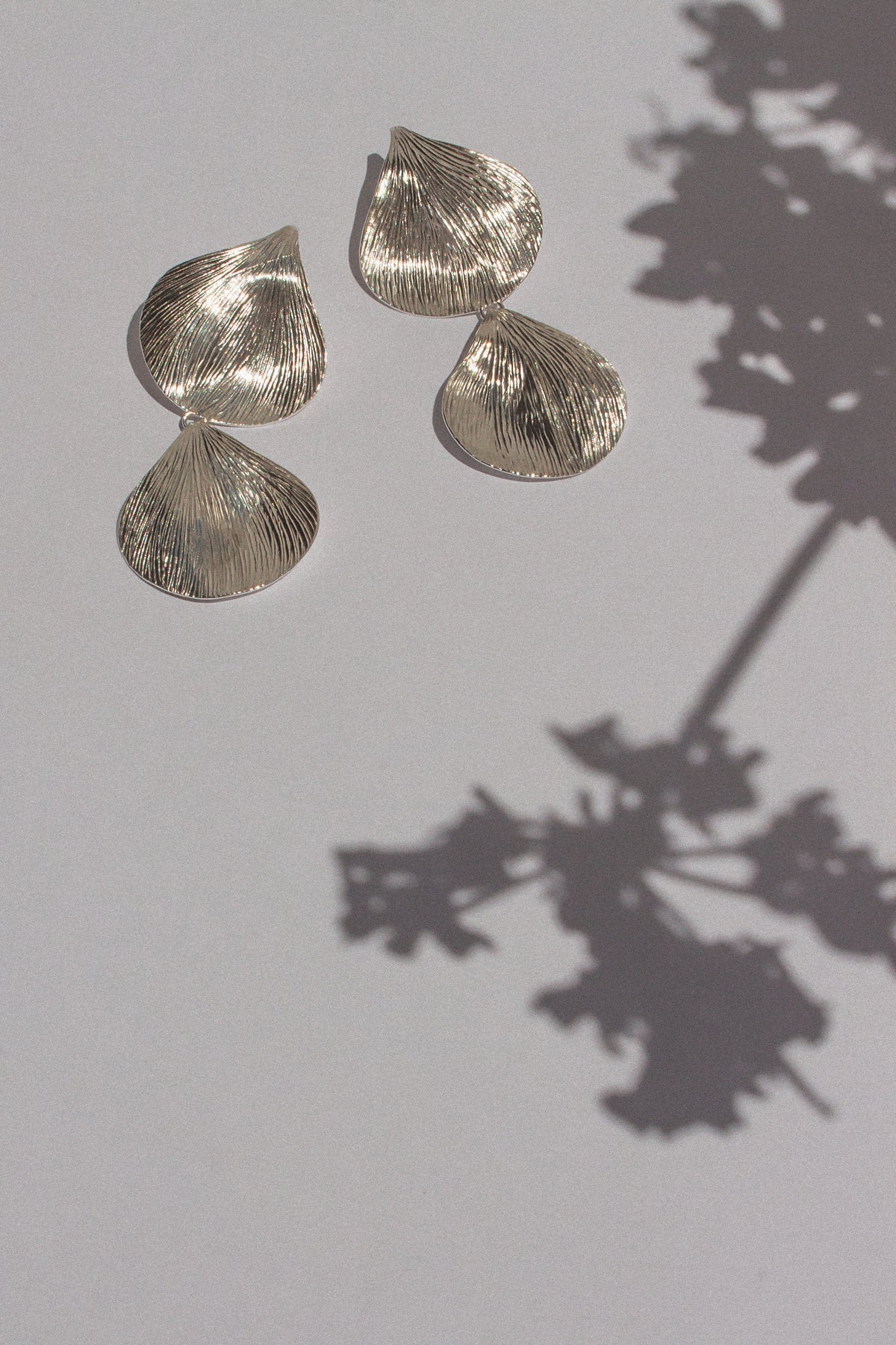 XL GERANIUM EARRINGS