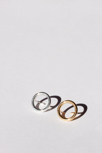 CIRCLE EAR CUFF