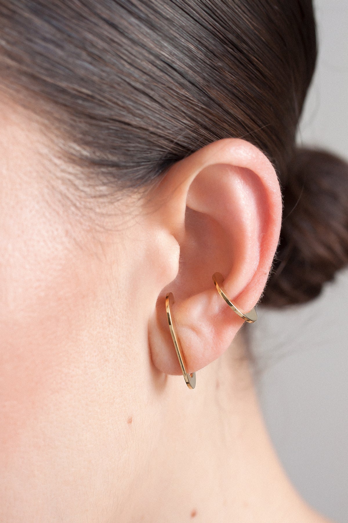 DISC EAR CUFF