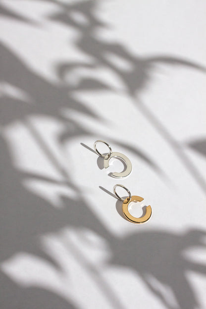 DISC LOOP EAR CUFF