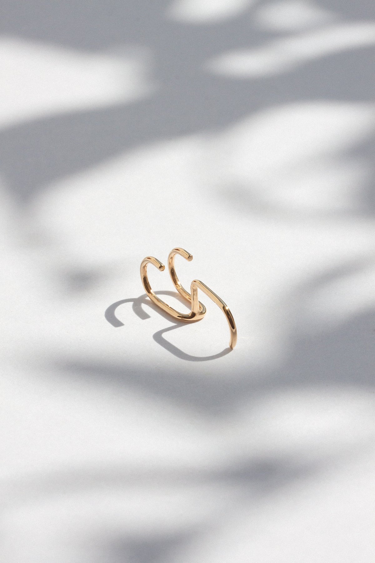 DOUBLE S LOBE CUFF