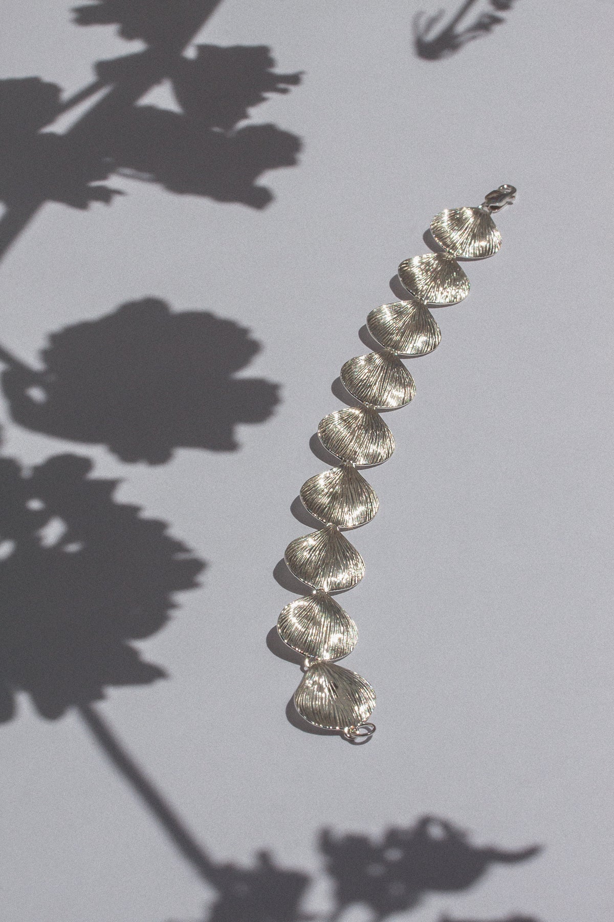 GERANIUM BRACELET