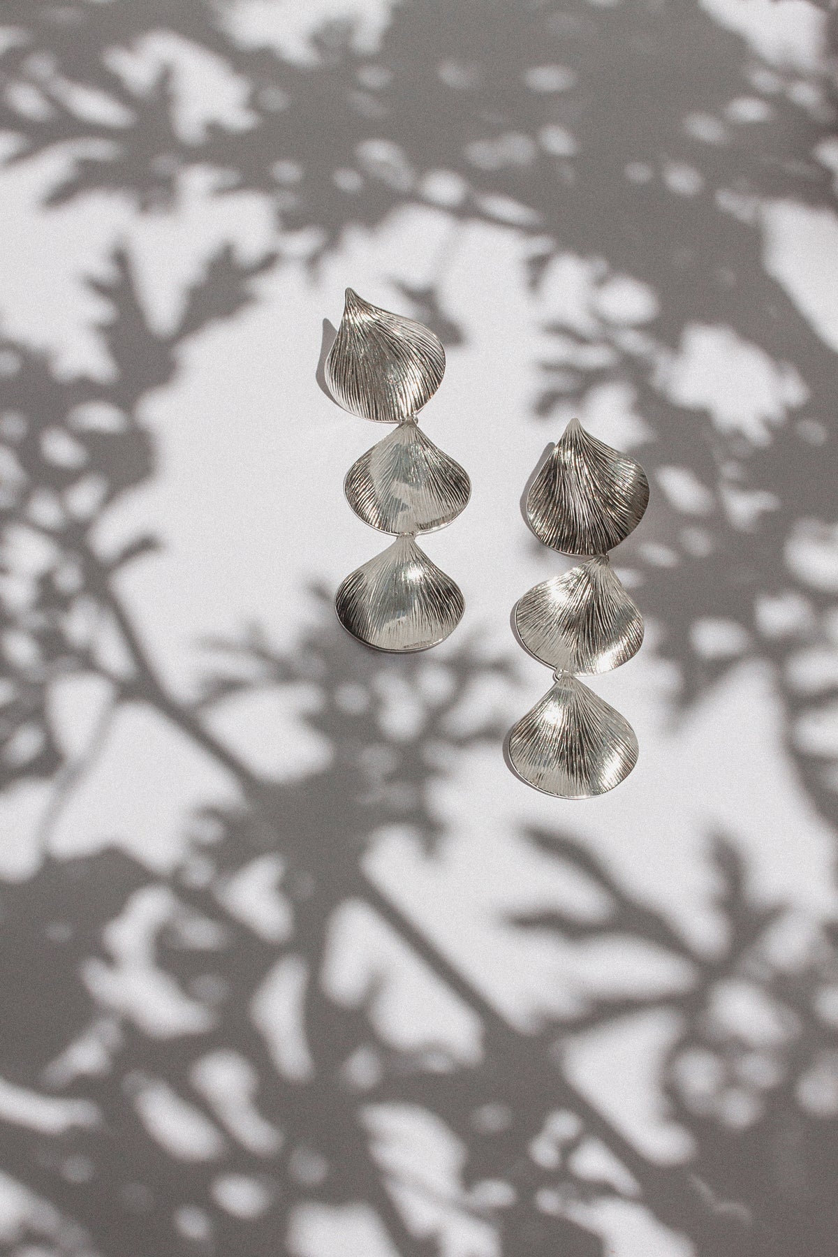 GERANIUM EARRINGS