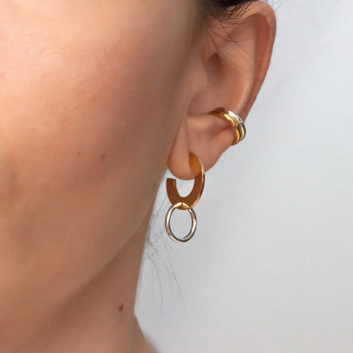 BOLD EAR CUFF
