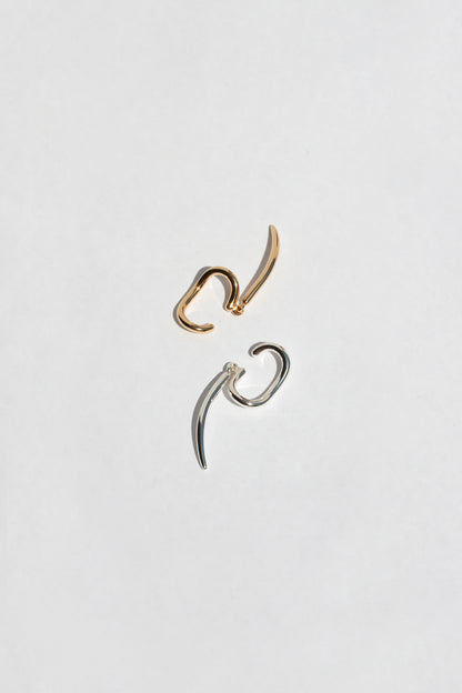 PENDULUM EAR CUFF