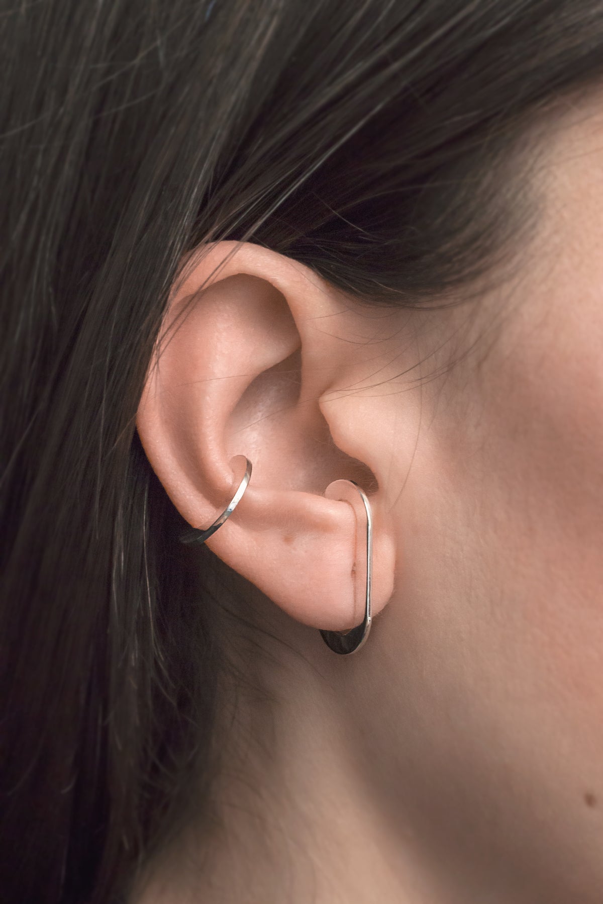 DISC EAR CUFF