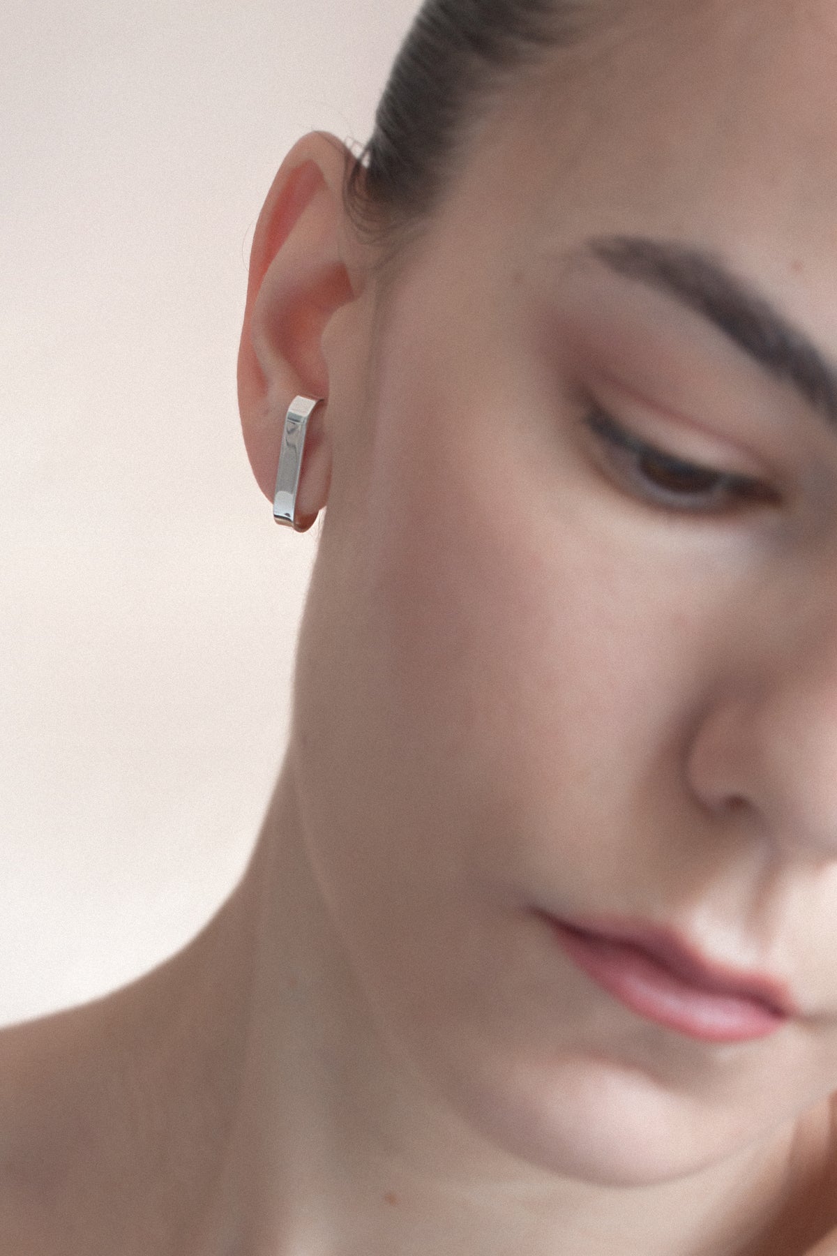 RECTANGULAR LOBE CUFF