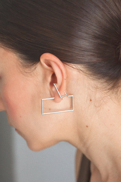 HORIZON EAR CUFF