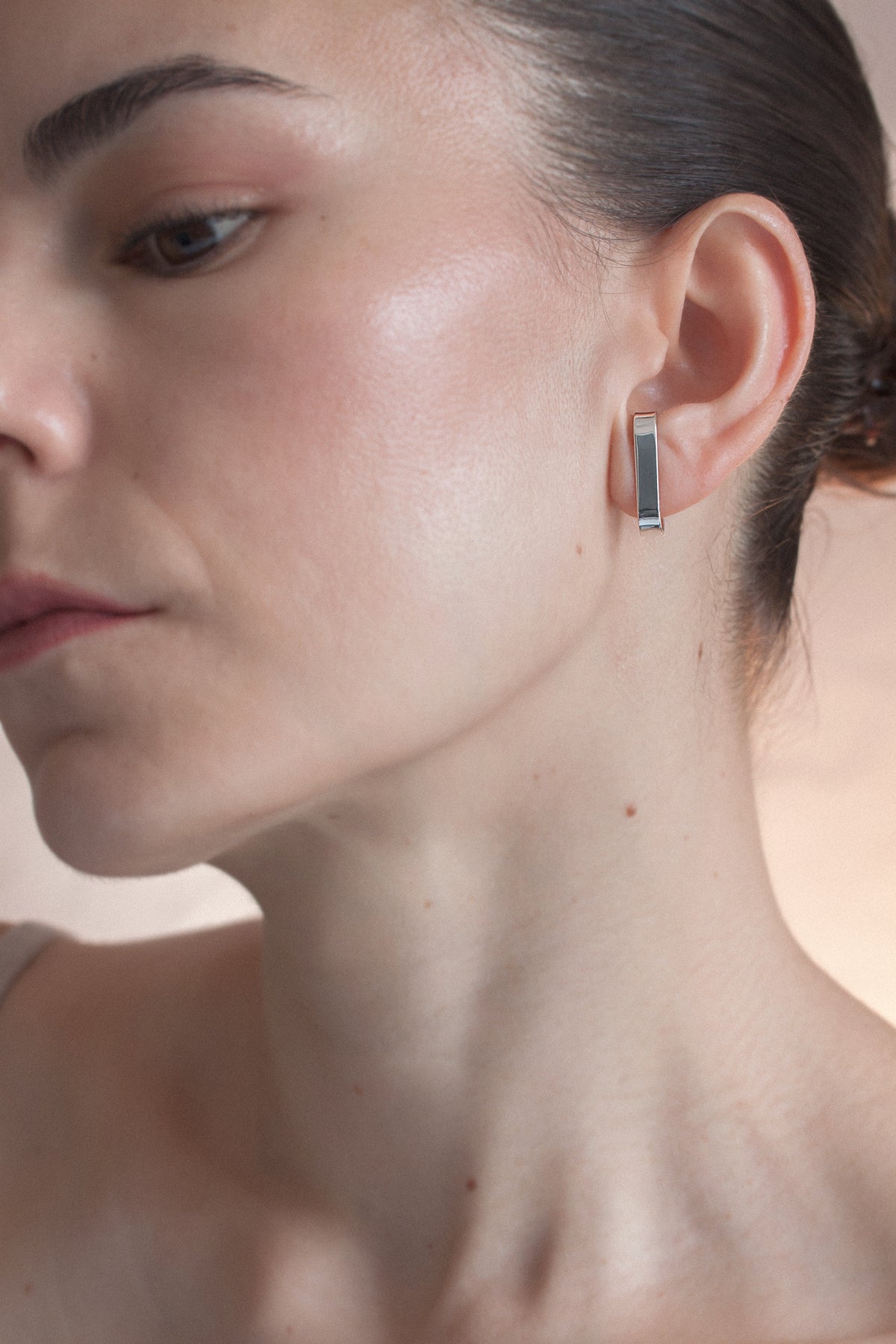 RECTANGULAR LOBE CUFF